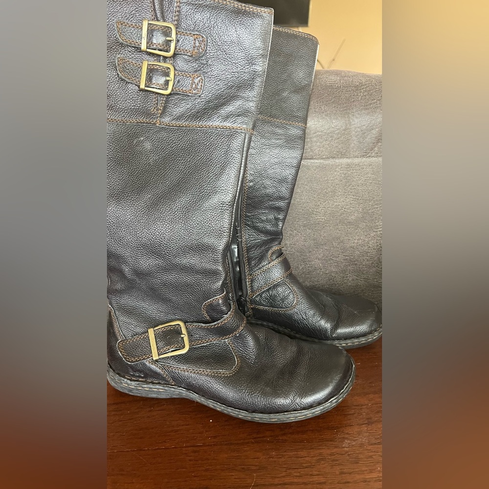 BoC black boots